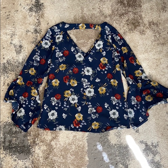 Small Navy Floral Top with Bell Sleeves - Picture 3 of 3